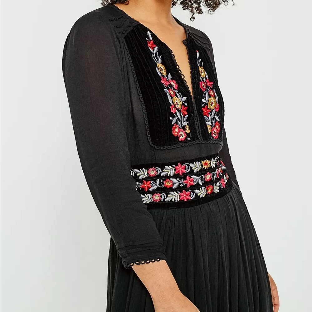 Free People Flora Embroidered Floral Midi Dress Boho - Picture 5 of 14